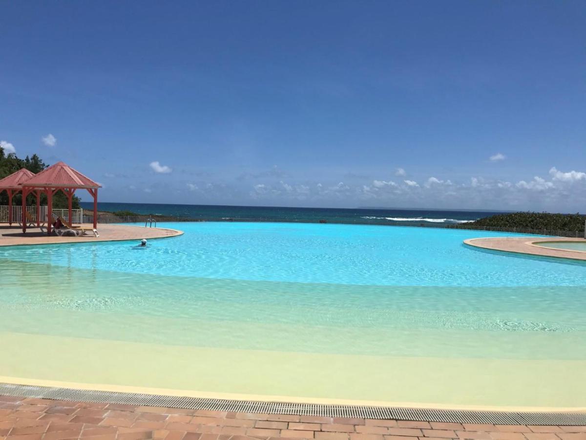 Studio Mojito Vue Mer,Piscine Avec Cuve Eau Et Acces Plage Et Piscine Anse Des Rochers Saint-Francois  Exterior photo